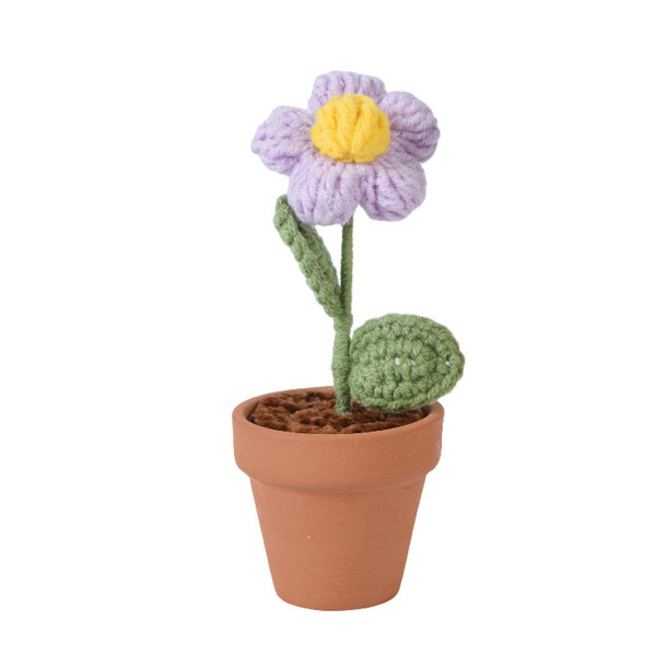 Deko Blume gehäckelt, Wollblume im Keramiktopf, lila-gelb, 14cm