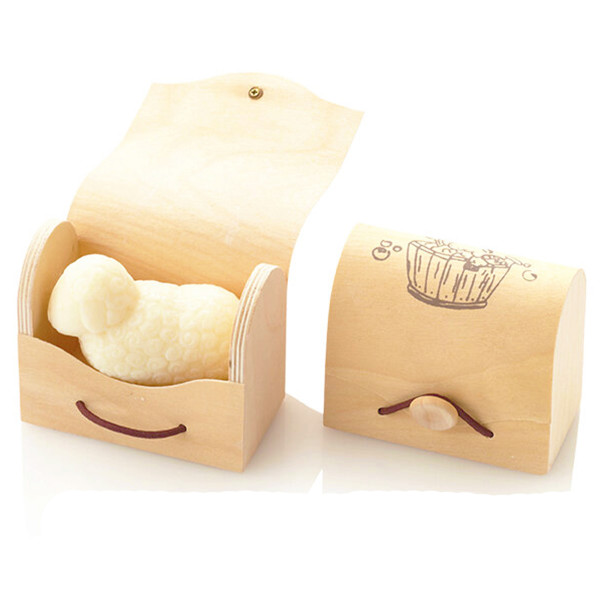 Ovis Holzbox mit Klappdeckel und Schlaufenverschluß, bedruckt, 7,5x5cm