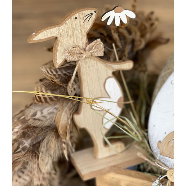 Deko Hase mit Blume, Naturholz-Hase mit Blumenbauch und Blume, 19cm, Aufsteller